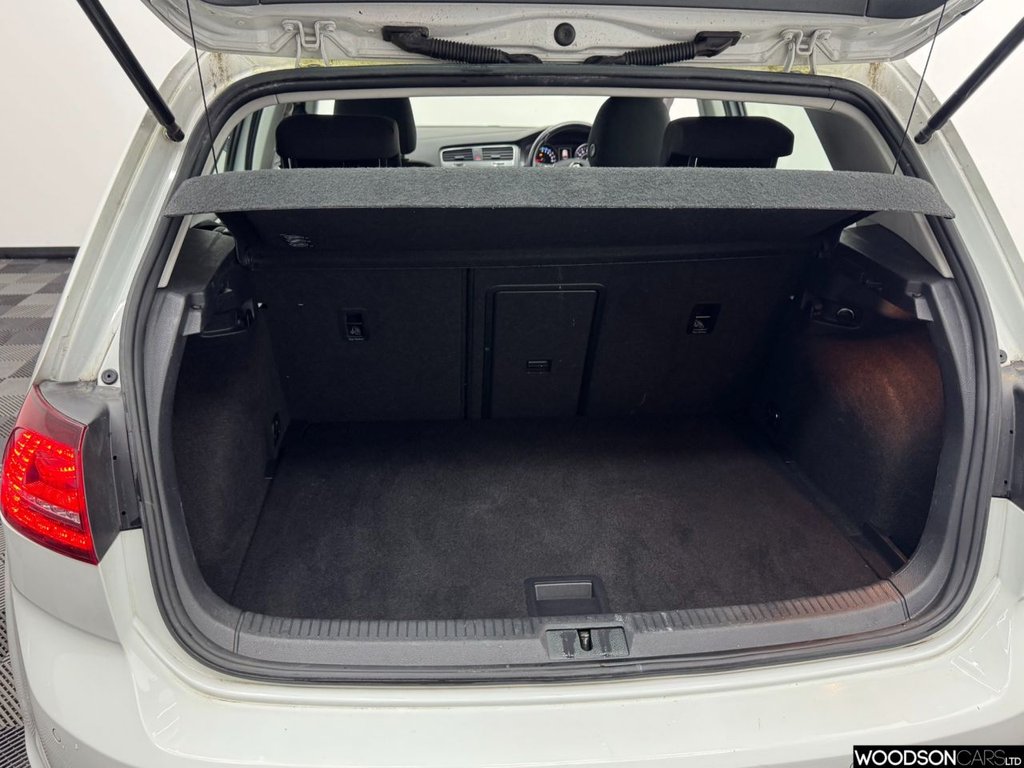 Used Volkswagen Golf 2015 for sale - 77821034: Photo 26