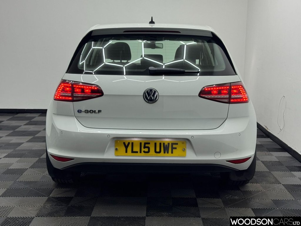 Used Volkswagen Golf 2015 for sale - 77821034: Photo 32