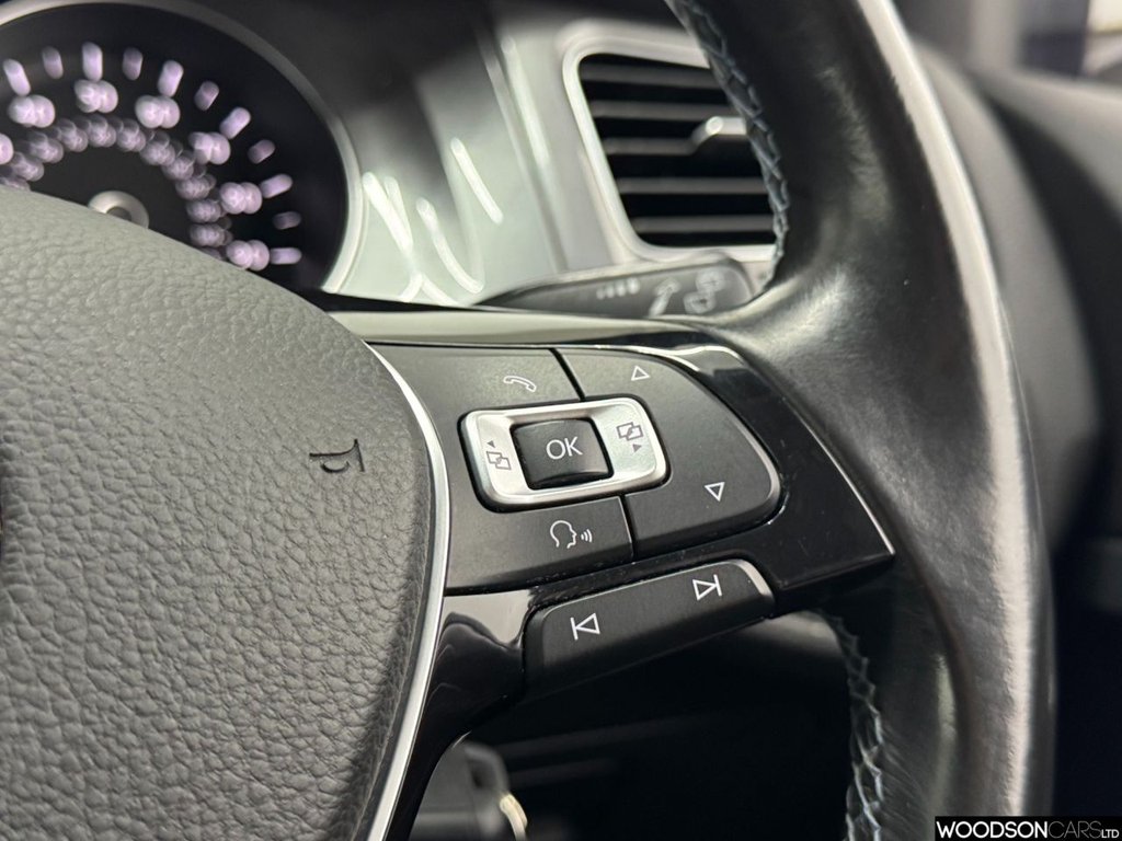 Used Volkswagen Golf 2015 for sale - 77821034: Photo 36