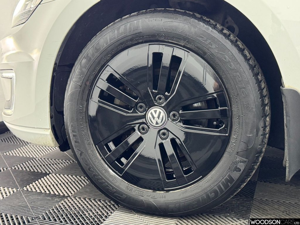 Used Volkswagen Golf 2015 for sale - 77821034: Photo 49