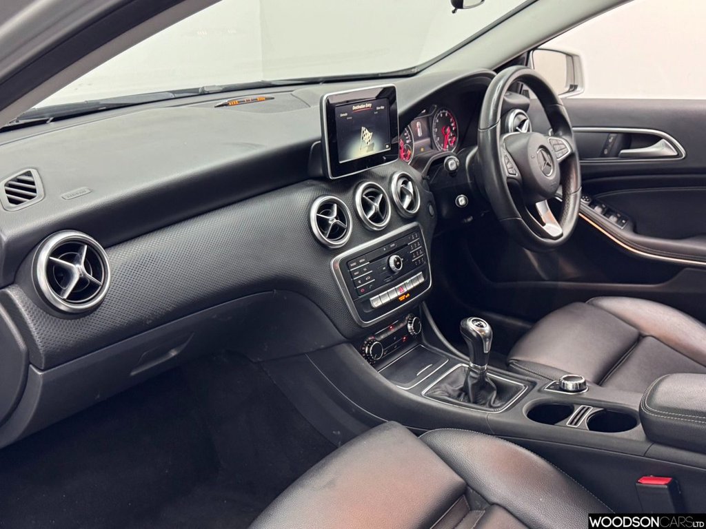 Used Mercedes-Benz A-Class 2018 for sale - 76841585: Photo 5