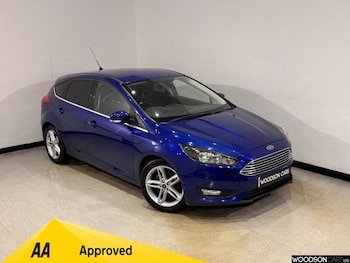 2016 (16) - 1.0T EcoBoost Zetec Hatchback 5dr Petrol Manual Euro 6 (s/s) (125 ps)