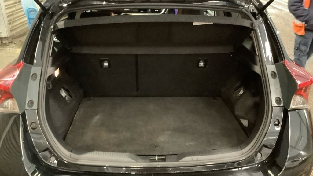 Used Toyota Auris 2017 for sale - 77748676: Photo 13