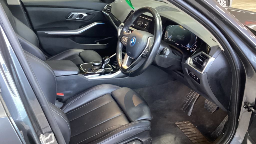 Used BMW 3 Series 2021 for sale - 78030328: Photo 5