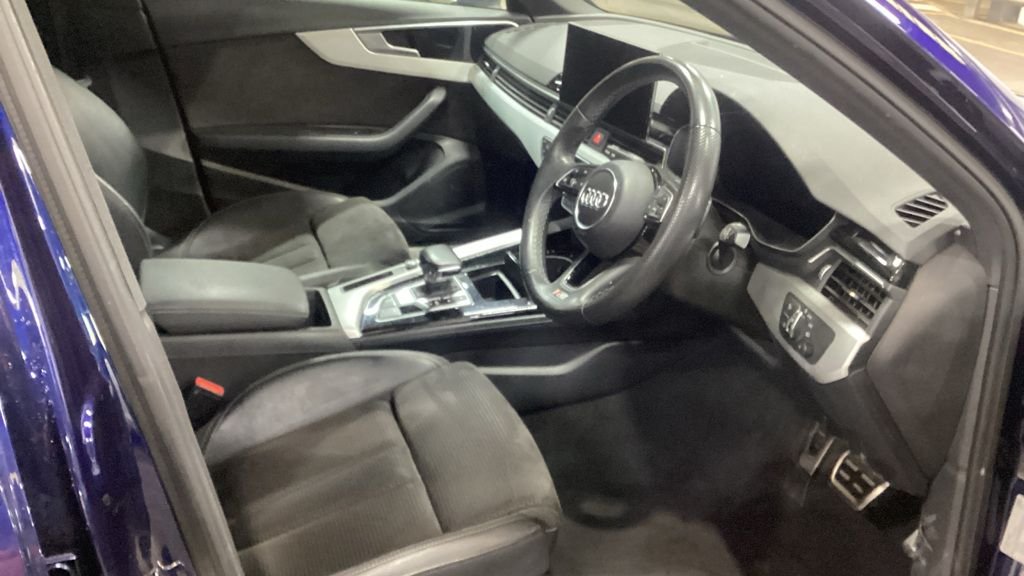 Used Audi A4 2020 for sale - 76867833: Photo 5