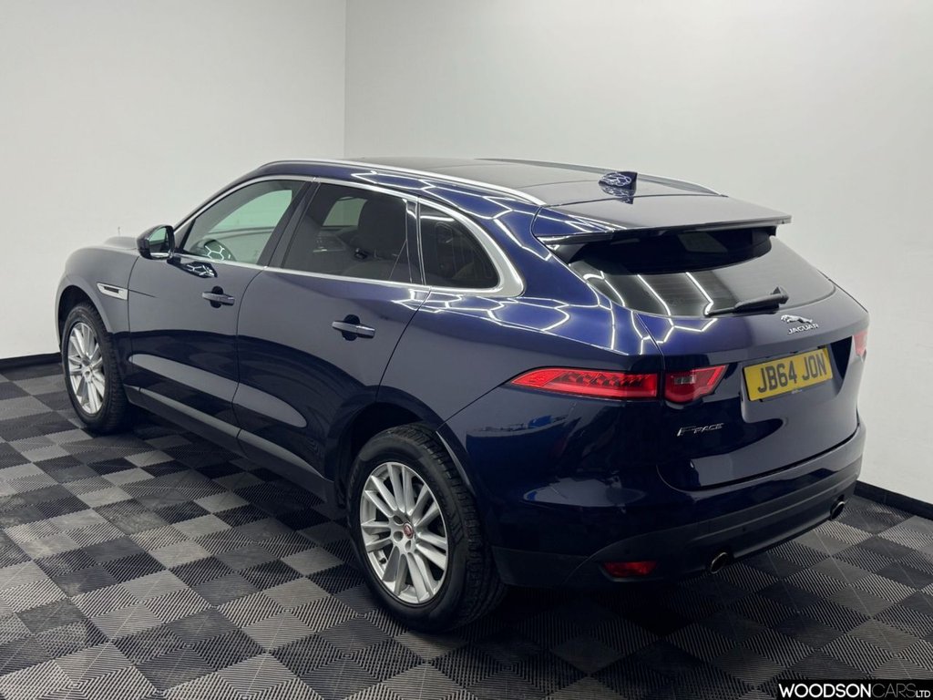 Used Jaguar F-Pace 2017 for sale - 78049536: Photo 2