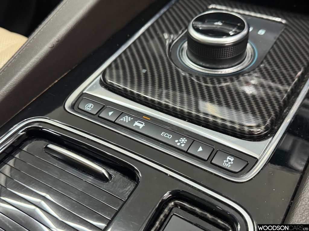 Used Jaguar F-Pace 2017 for sale - 78049536: Photo 24