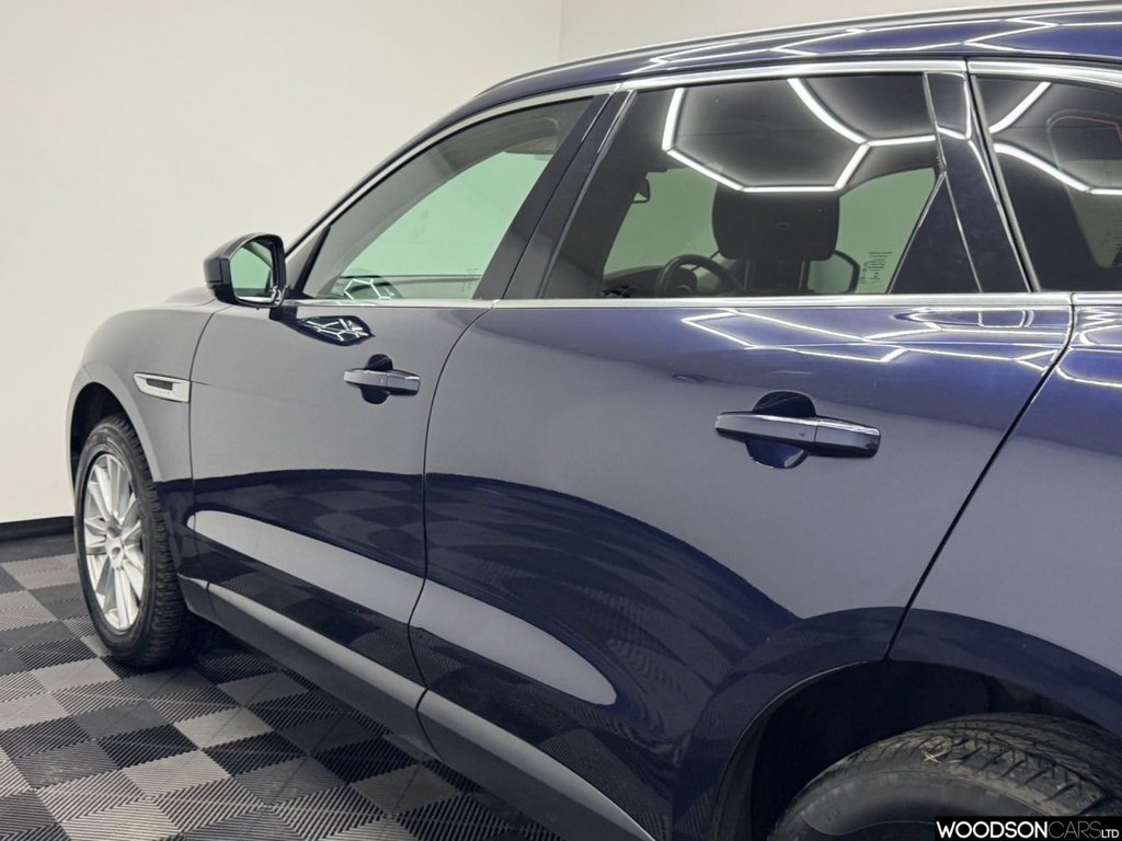 Used Jaguar F-Pace 2017 for sale - 78049536: Photo 28