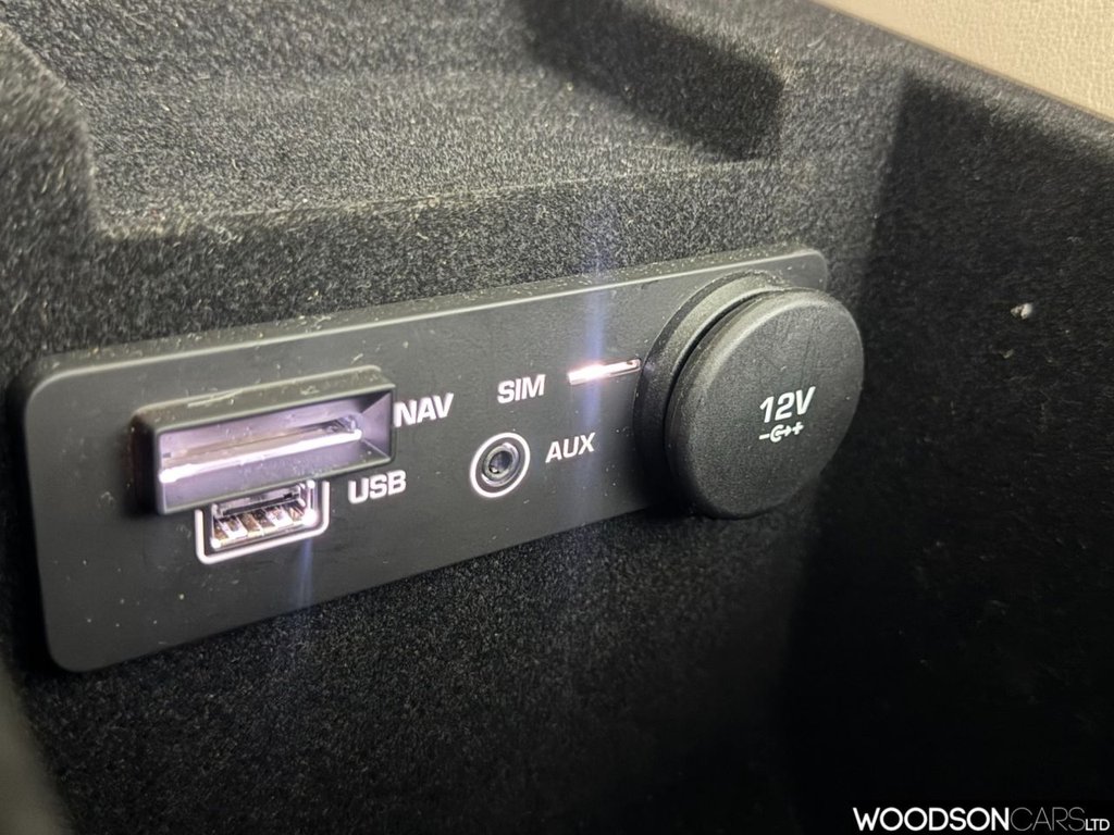 Used Jaguar F-Pace 2017 for sale - 78049536: Photo 37