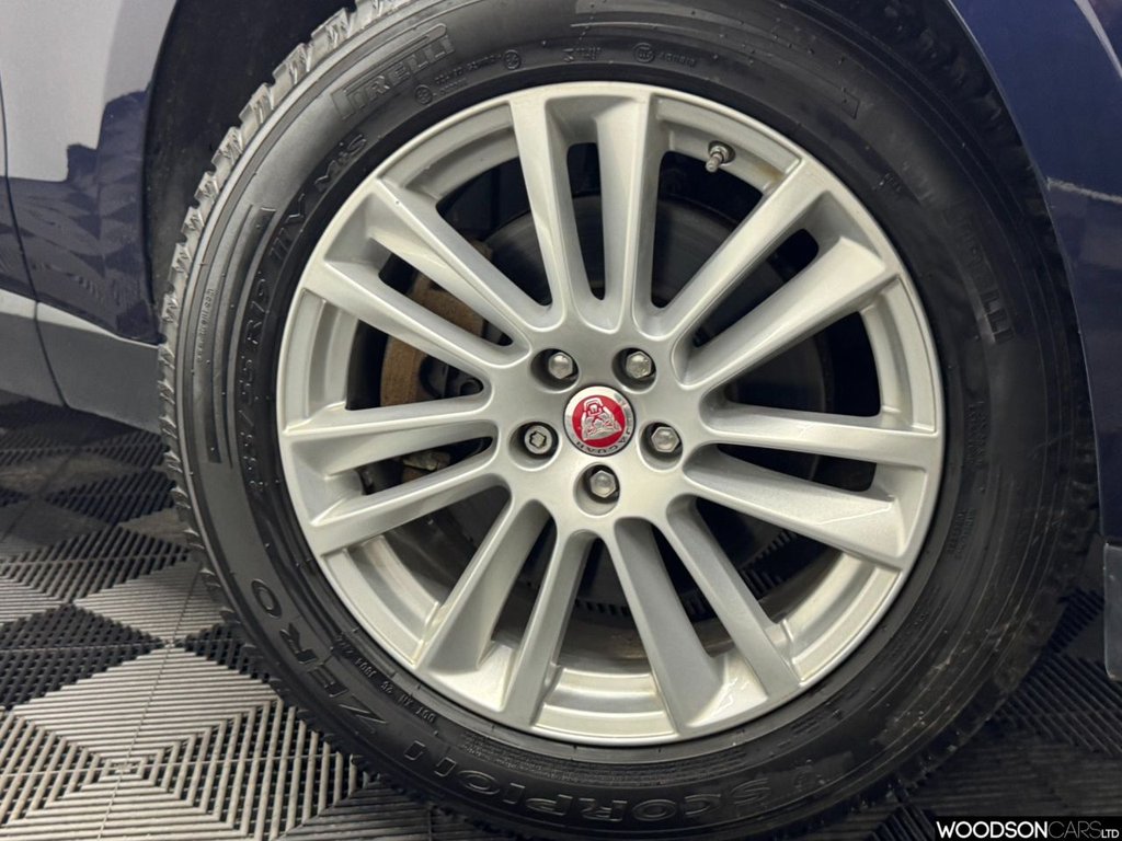 Used Jaguar F-Pace 2017 for sale - 78049536: Photo 45