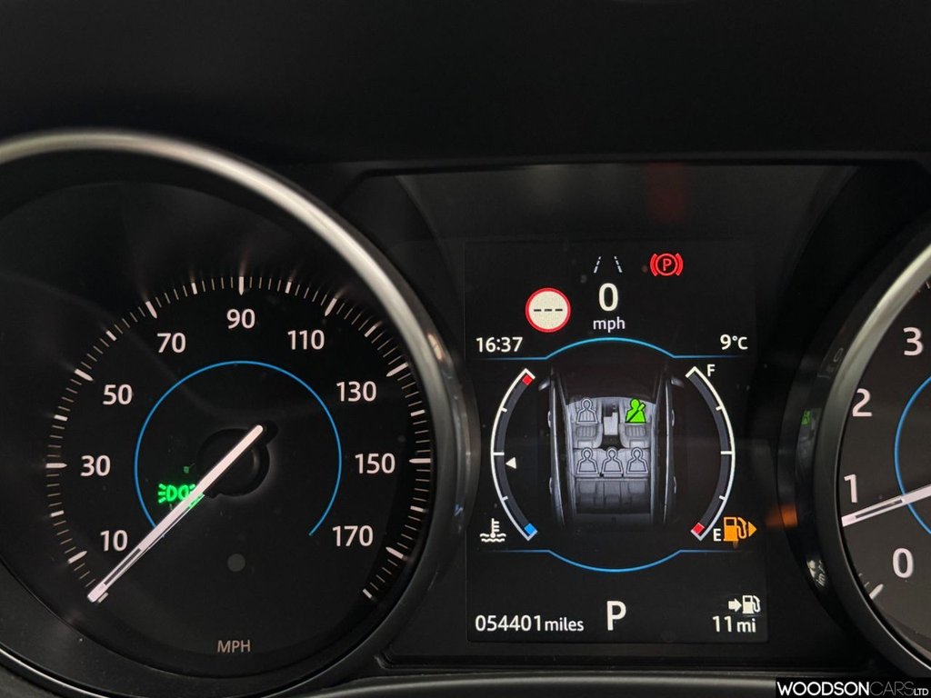 Used Jaguar F-Pace 2017 for sale - 78049536: Photo 8