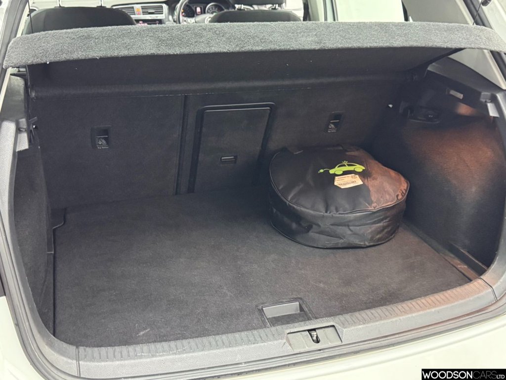 Used Volkswagen Golf 2018 for sale - 77967176: Photo 26