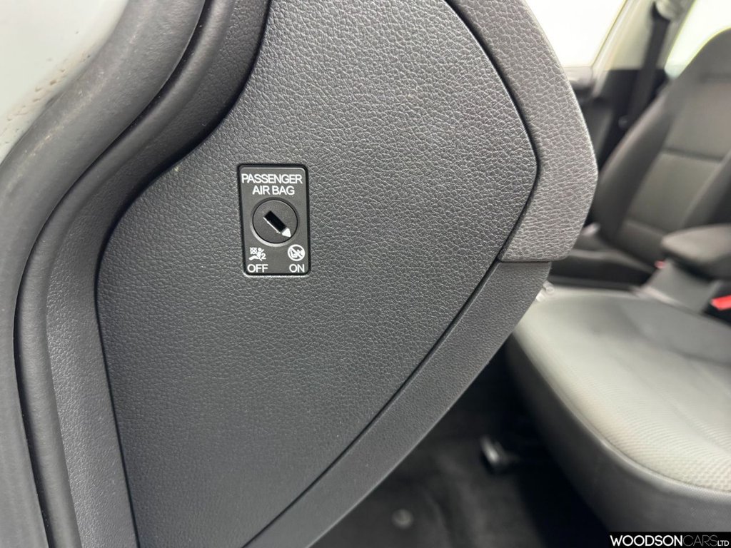Used Volkswagen Golf 2018 for sale - 77967176: Photo 28