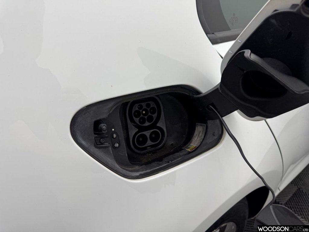 Used Volkswagen Golf 2018 for sale - 77967176: Photo 30