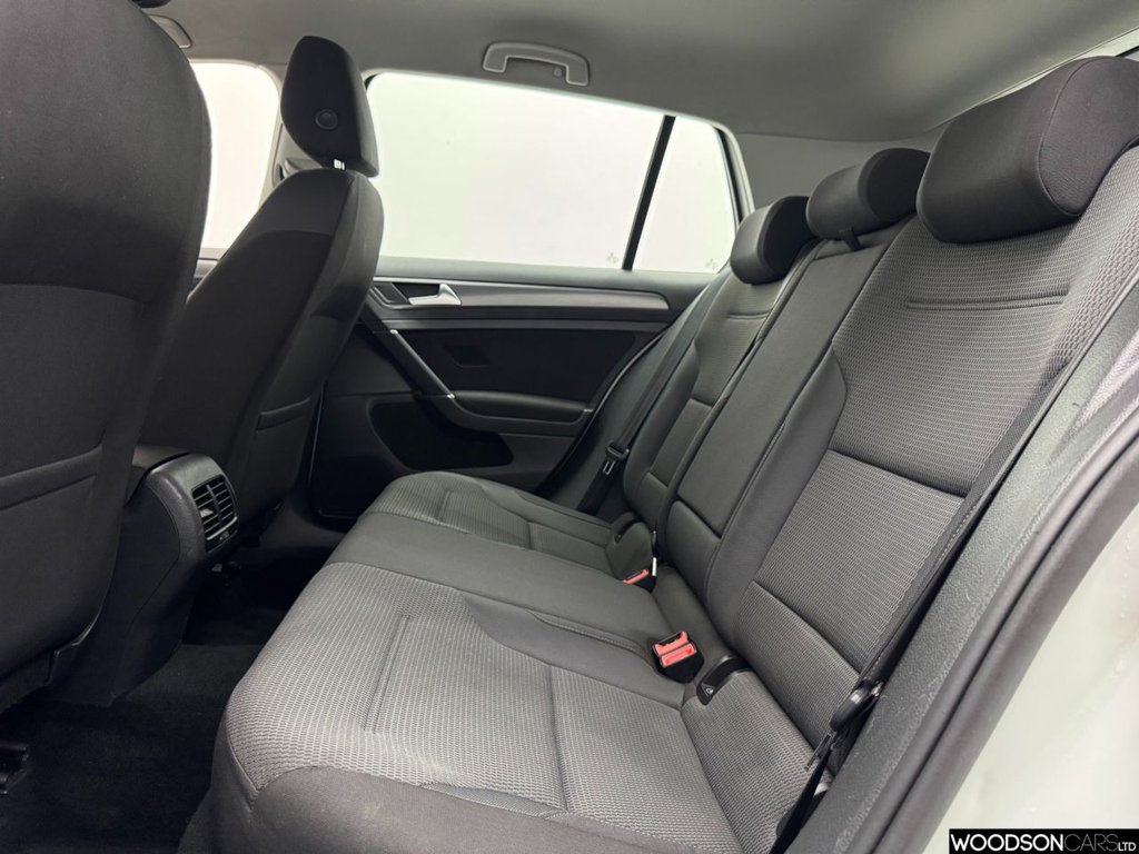 Used Volkswagen Golf 2018 for sale - 77967176: Photo 8