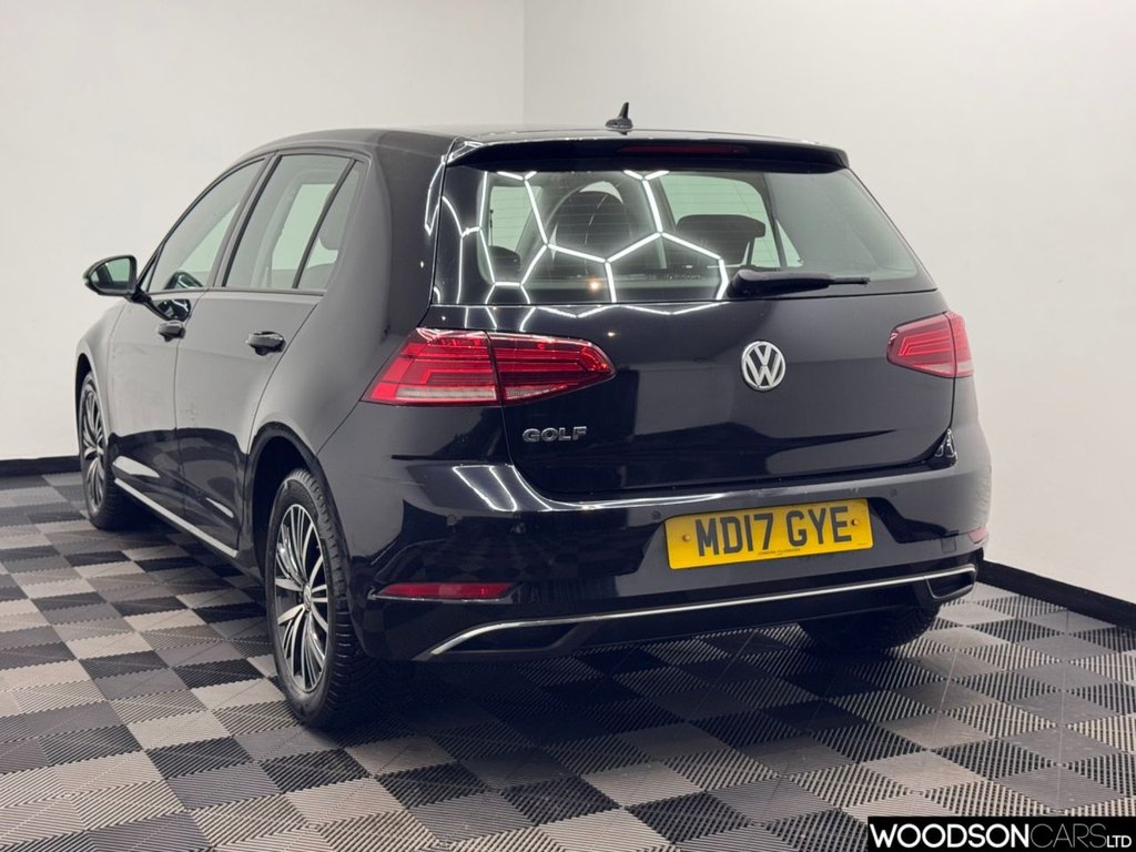 Used Volkswagen Golf 2017 for sale - 76642154: Photo 23