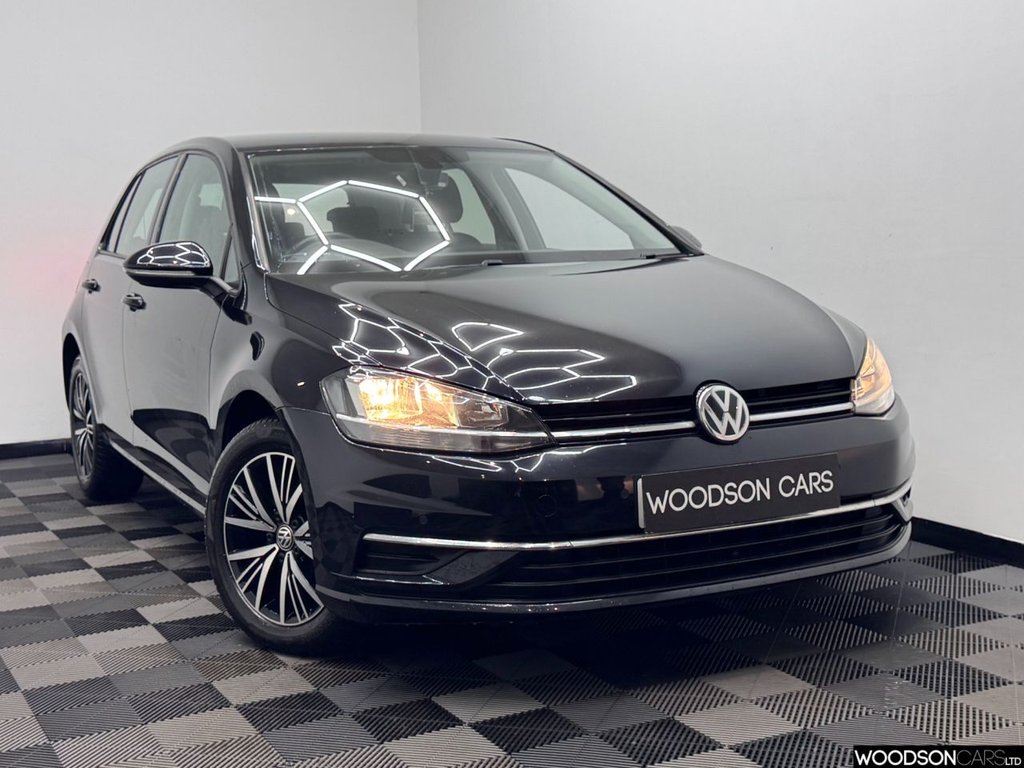 Used Volkswagen Golf 2017 for sale - 76642154: Photo 28