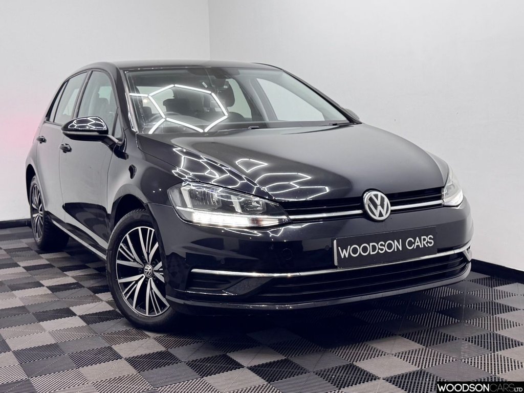 Used Volkswagen Golf 2017 for sale - 76642154: Photo 29