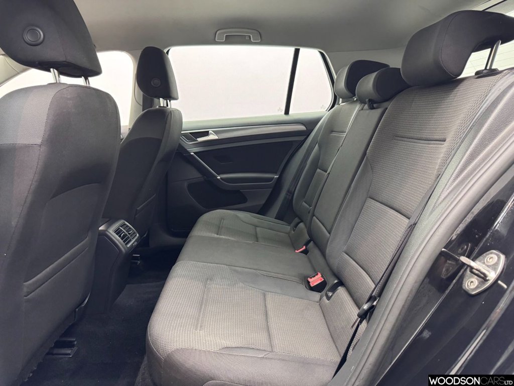 Used Volkswagen Golf 2017 for sale - 76642154: Photo 7