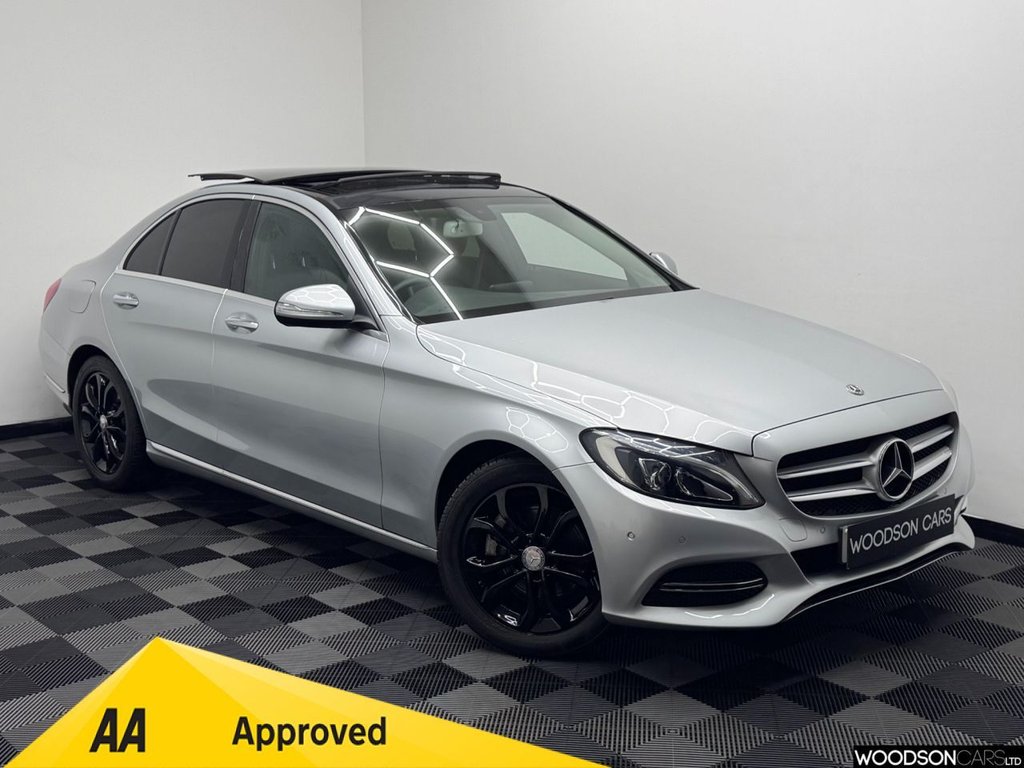 Used Mercedes-Benz C Class 2015 for sale - 76279625: Photo 1