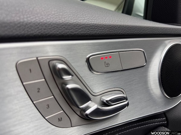 Used Mercedes-Benz C Class 2015 for sale - 76279625: Photo 11