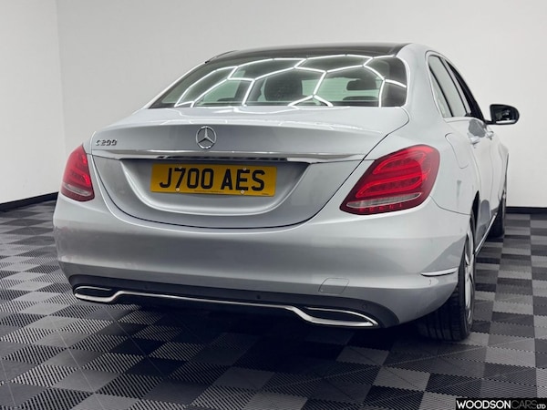Used Mercedes-Benz C Class 2015 for sale - 76279625: Photo 16