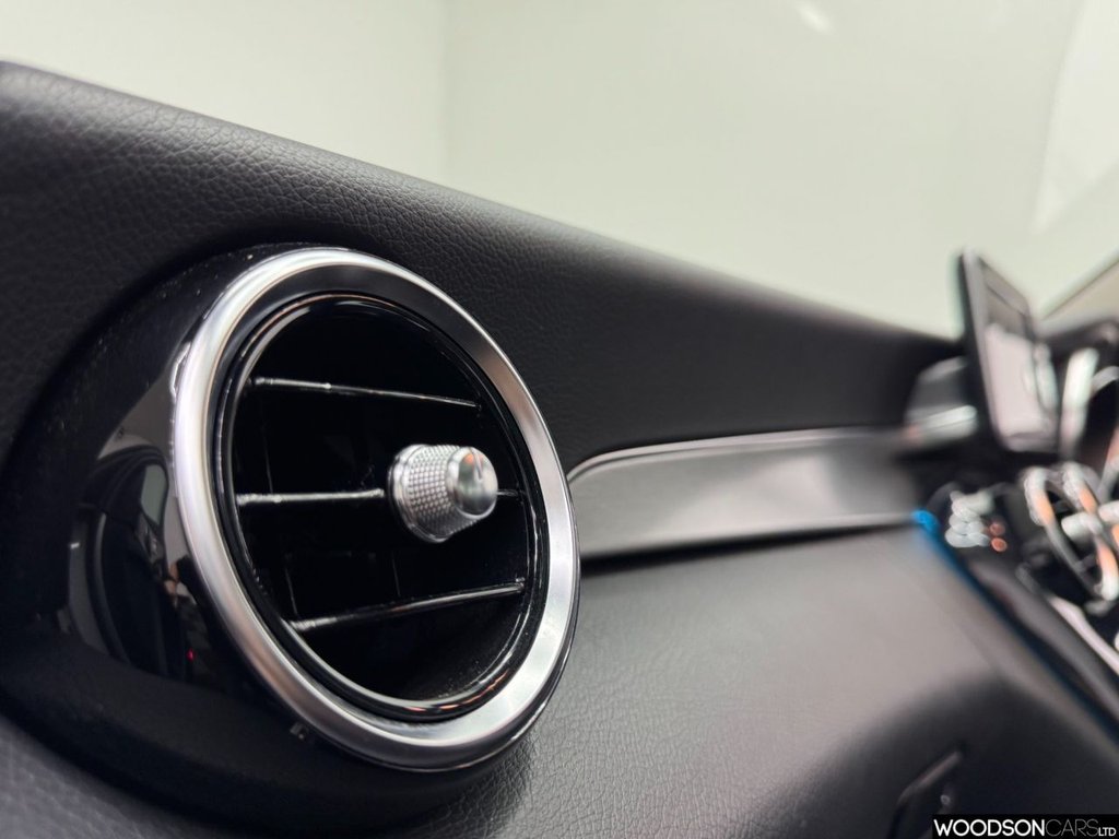 Used Mercedes-Benz C Class 2015 for sale - 76279625: Photo 33