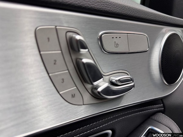 Used Mercedes-Benz C Class 2015 for sale - 76279625: Photo 38