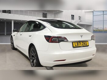 Used Tesla Model 3 2021 for sale - 77421788: Photo