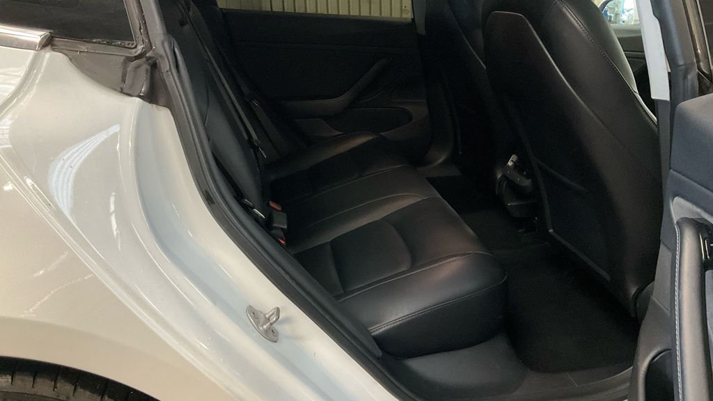 Used Tesla Model 3 2019 for sale - 78140788: Photo 11