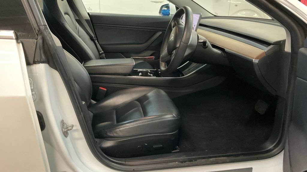 Used Tesla Model 3 2019 for sale - 78140788: Photo 12