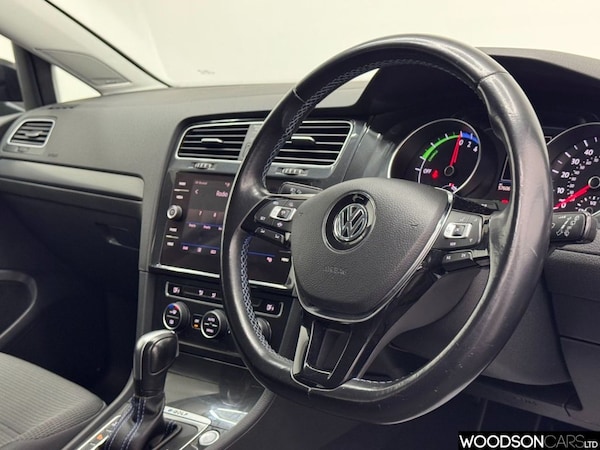 Used Volkswagen Golf 2019 for sale - 76080295: Photo 19