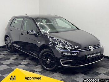 2019 (69) - 35.8kWh e-Golf Hatchback 5dr Electric Auto (136 ps)