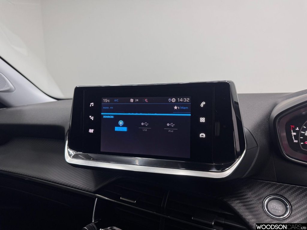 Used Peugeot 2008 2022 for sale - 76784203: Photo 11