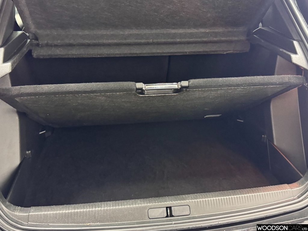 Used Peugeot 2008 2022 for sale - 76784203: Photo 32