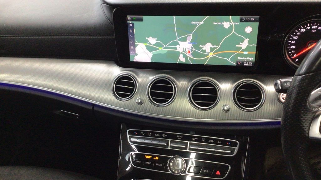 Used Mercedes-Benz E Class 2017 for sale - 76883665: Photo 11