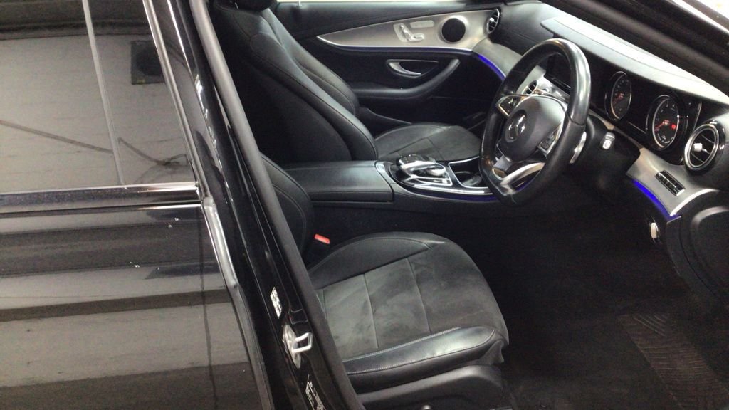 Used Mercedes-Benz E Class 2017 for sale - 76883665: Photo 5