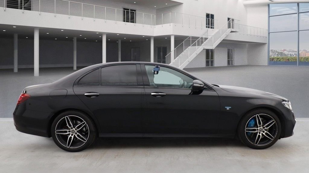 Used Mercedes-Benz E Class 2017 for sale - 76883665: Photo 9