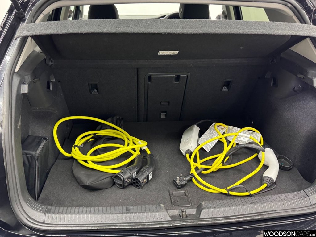 Used Volkswagen Golf 2022 for sale - 76623277: Photo 25