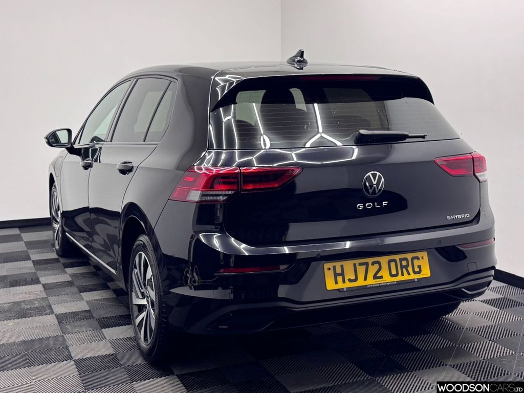 Used Volkswagen Golf 2022 for sale - 76623277: Photo 32