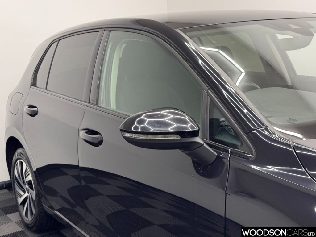 Used Volkswagen Golf 2022 for sale - 76623277: Photo 34