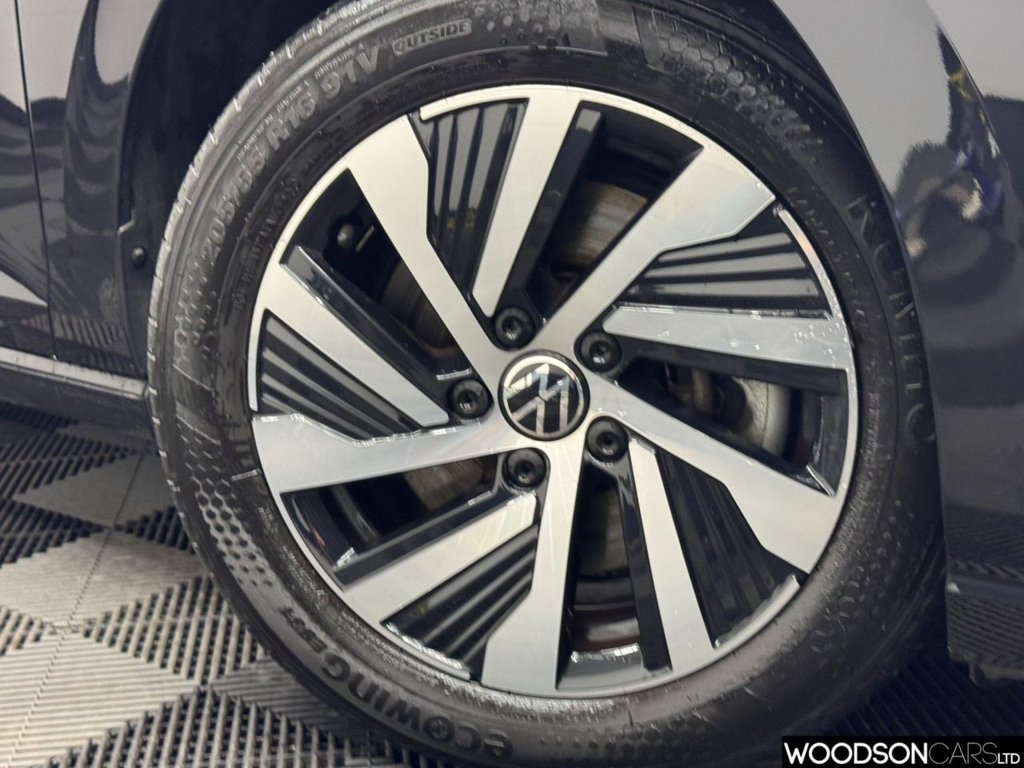 Used Volkswagen Golf 2022 for sale - 76623277: Photo 49