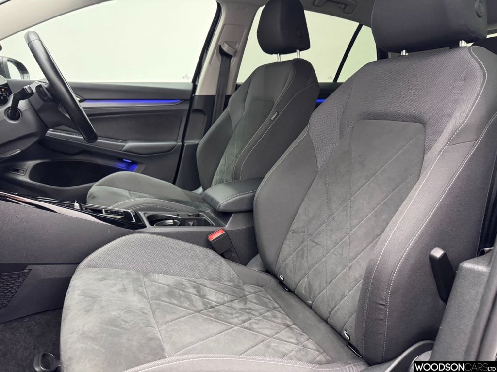 Used Volkswagen Golf 2022 for sale - 76623277: Photo 5