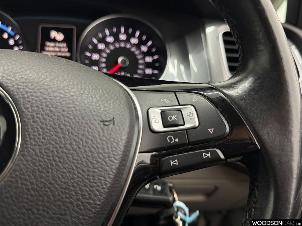 Used Volkswagen Golf 2015 for sale - 77990608: Photo 24