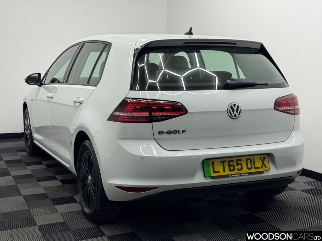 Used Volkswagen Golf 2015 for sale - 77990608: Photo 26