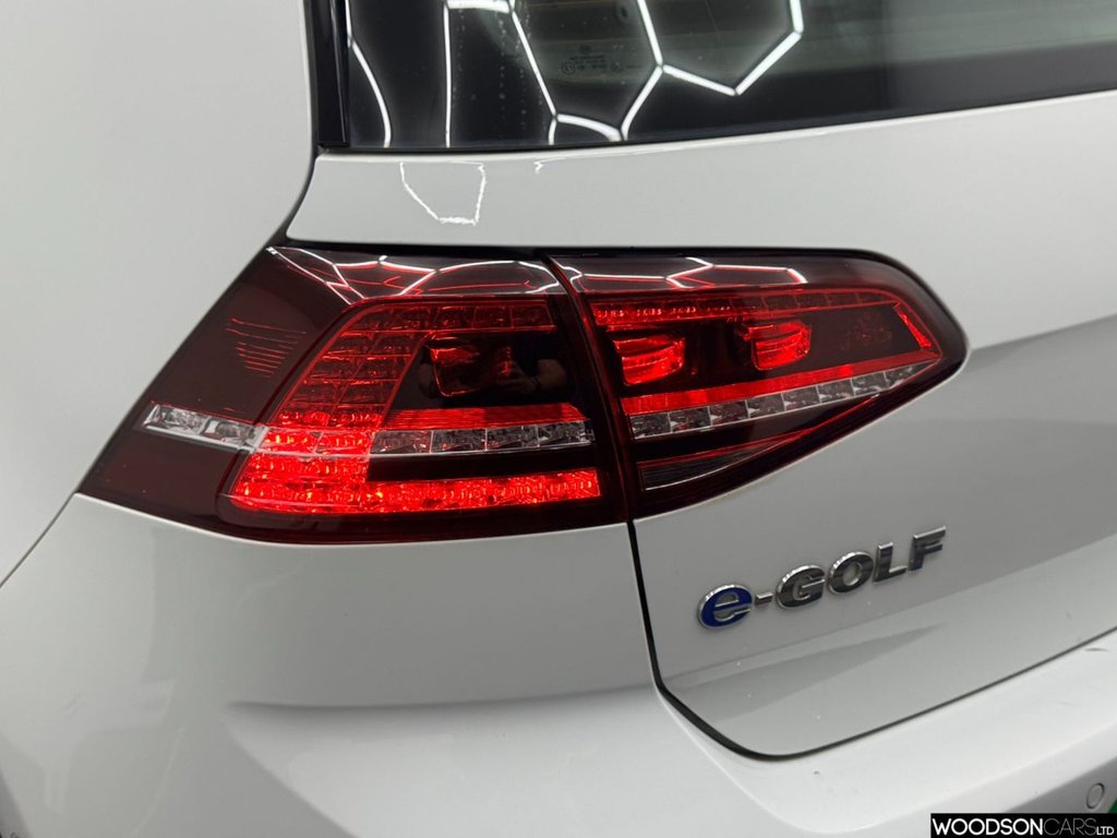 Used Volkswagen Golf 2015 for sale - 77990608: Photo 29