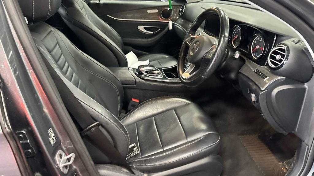 Used Mercedes-Benz E Class 2018 for sale - 76642080: Photo 9