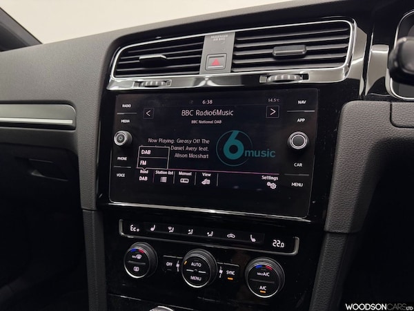 Used Volkswagen Golf 2017 for sale - 76309451: Photo 12