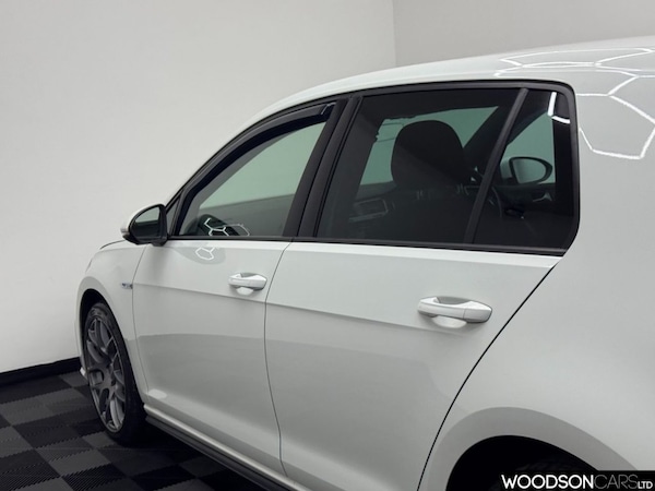 Used Volkswagen Golf 2017 for sale - 76309451: Photo 27
