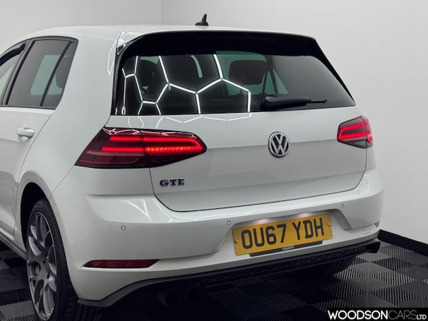 Used Volkswagen Golf 2017 for sale - 76309451: Photo 30